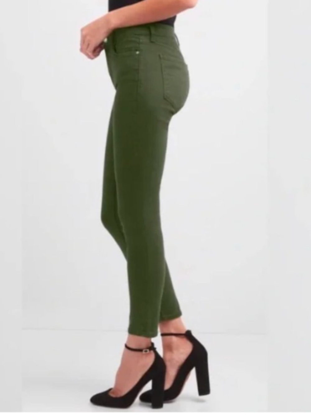GAP Authentic True Skinny Olive Green Jeans - Size 29